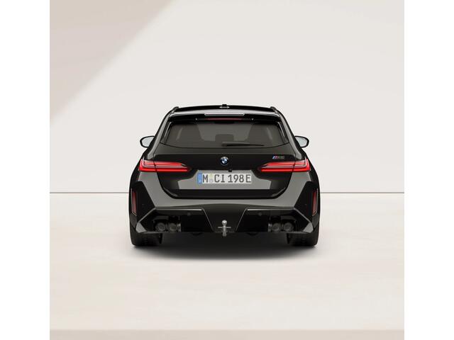 BMW M5 5-serie Touring - Pano - Trekhaak - Bowers & Wilkins