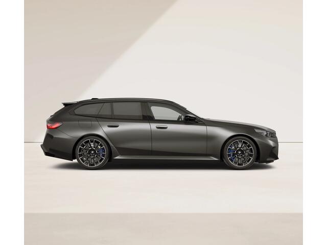 BMW M5 5-serie Touring - Individual ''Frozen Deep Grey'' - M-Driver Pack - Alcantara Hemel