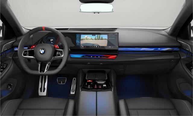 BMW M5 5-serie Touring - Pano - Stoelventilatie - M-Driver Pack - Trekaak - Driving Ass Prof