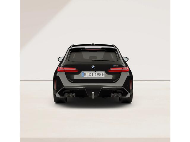 BMW M5 5-serie Touring - Pano - Stoelventilatie - M-Driver Pack - Trekaak - Driving Ass Prof