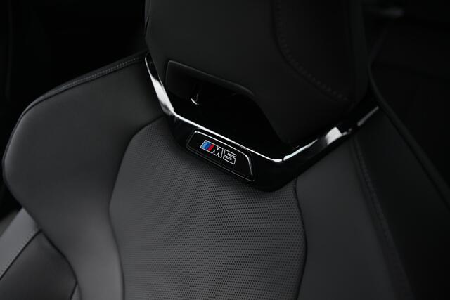 BMW M5 5 Serie Automaat / M Drive Professional / Trekhaak / Bowers & Wilkins / M Multifunctionele Stoelen / Parking Assistant Professional / M Carbon-keramische remmen