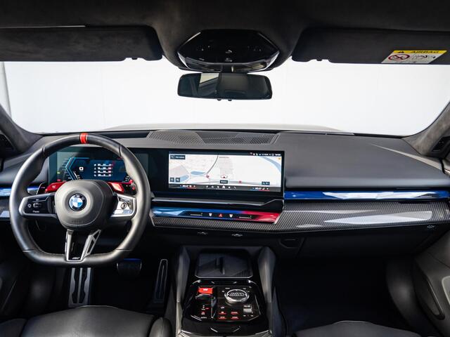 BMW M5 | M Performance Carbon Pack | Carbon dak | 5 Jaar BSI | Bowers & Wilkins | Stoelventilatie | Driving Assistent Plus