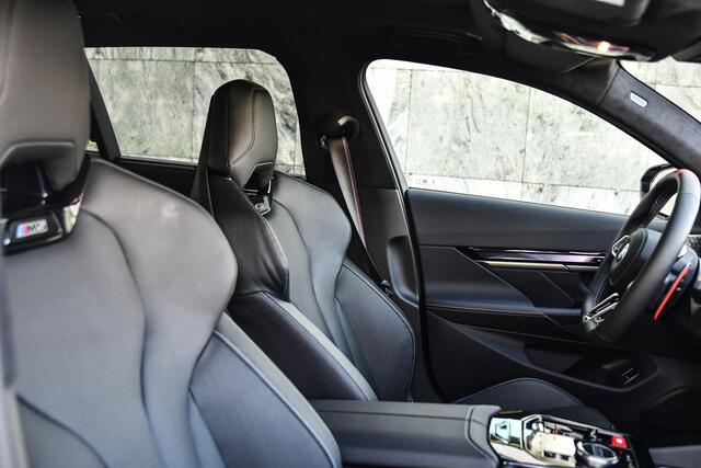 BMW M5 5-serie Touring Frozen Black mat|Trekhaak|BTW|M Drive