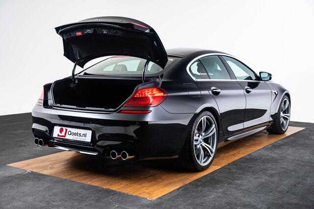 BMW M6 6-serie Gran Coupé Driving Assistant - Soft Close - Comfort Access - Elektrisch verwarmde stoelen voor/achter - Zonnescherm achterportierramen/achterruit - Head up - Harman Kardon - Stuurwielrand verwarmd -