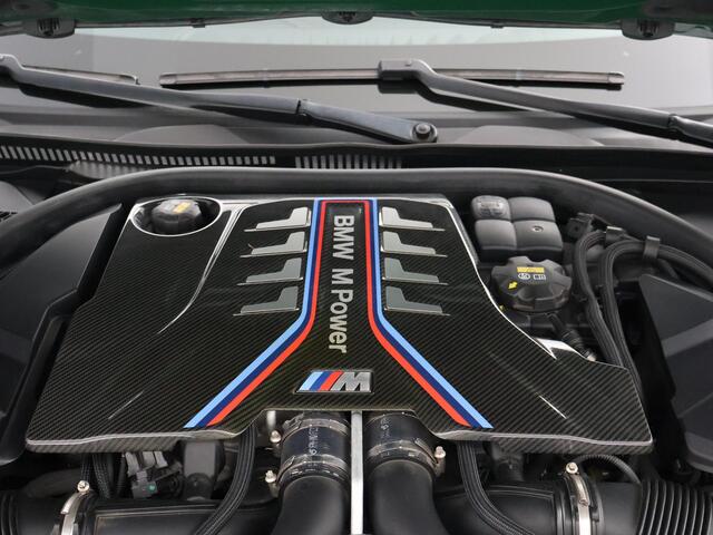 BMW M8 8-serie Gran Coupé COMPETITION 626 PK IRISH GREEN + BOWERS & WILKINS | KERAMISCHE REMMEN