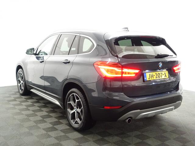 BMW X1 1.6D X-Line High Executive- Xenon Led, Sport leder Interieur, Camera, Dynamic Select, Sfeerverlichting