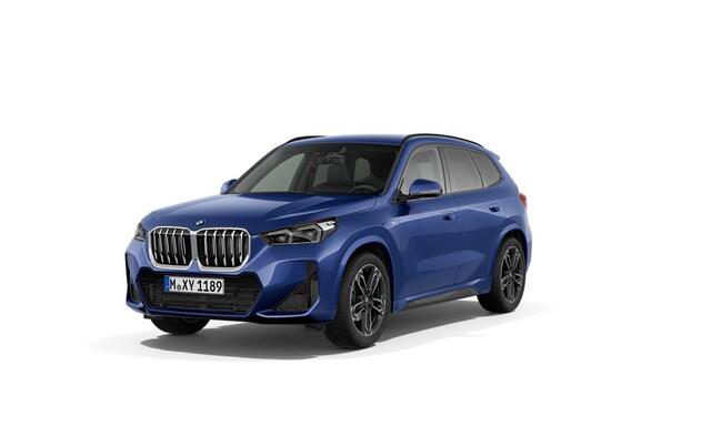 BMW X1 sDrive20i M-Sportpakket Portimao Blau / Premium Pack / Harman Kardon Audio