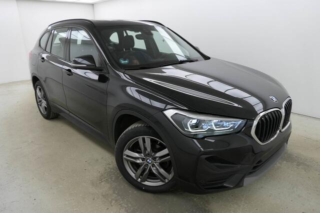 BMW X1 sDrive18i | Panorama | Leder | LED | Comfort Acces | 18"M-Sport velgen