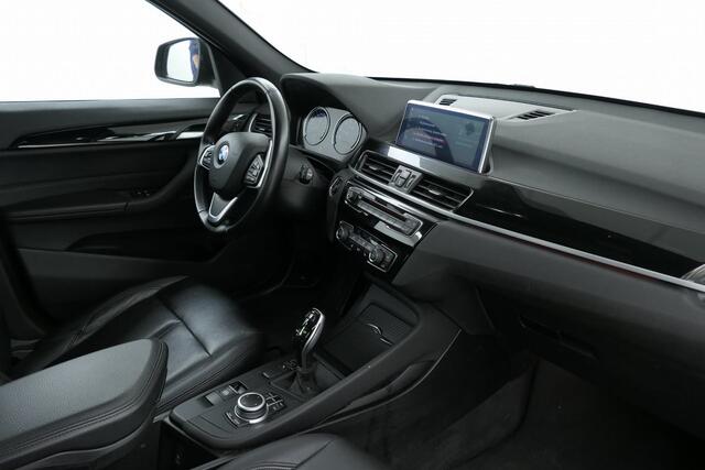 BMW X1 sDrive18i | Panorama | Leder | LED | Comfort Acces | 18"M-Sport velgen