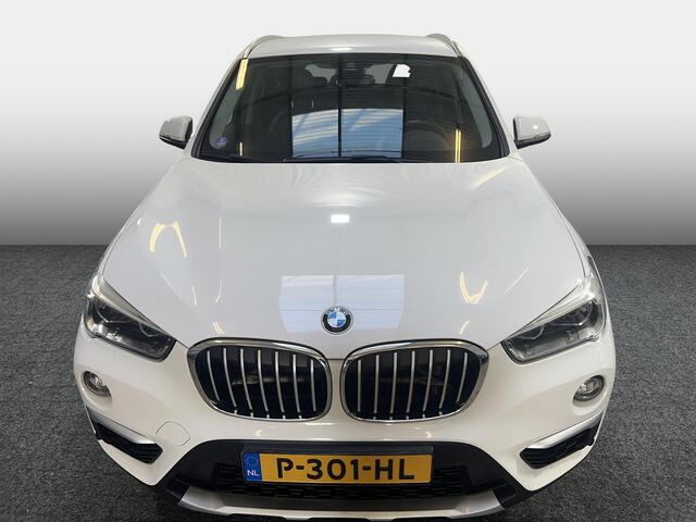 BMW X1 sDrive20i Orange Edition III