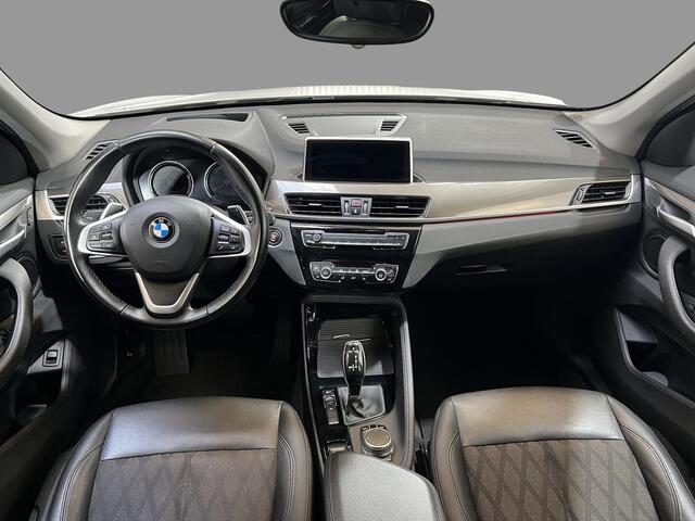 BMW X1 sDrive20i Orange Edition III