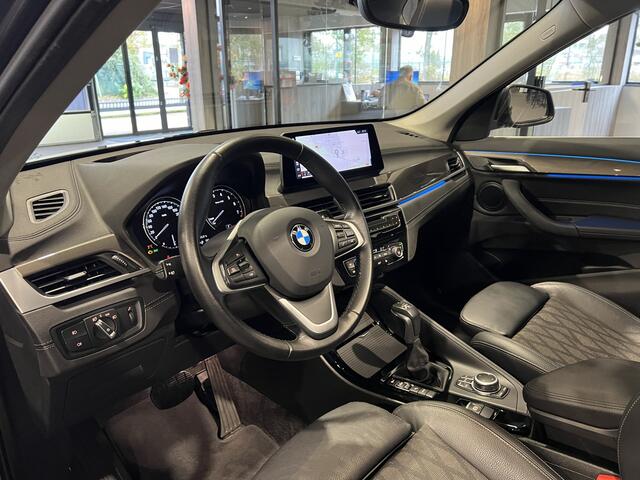 BMW X1 xDrive25e High Executive X-Line Panorama | Camera | HUD | Navigatie | BTW