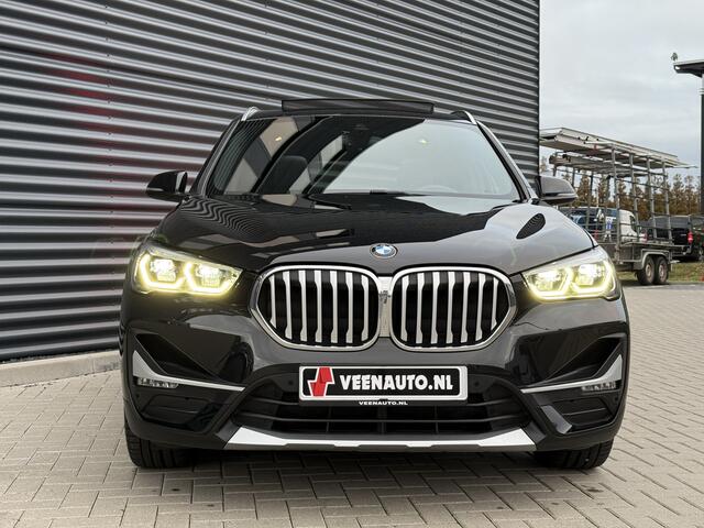 BMW X1 xDrive25e X-Line Pano/adap cc/Apple