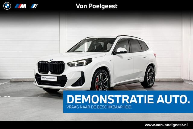 BMW X1 sDrive20i | M-Sport Pro | Travel Pack | Premium Pack | Panoramadak | Comfort Access