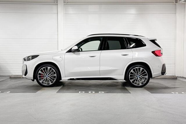 BMW X1 xDrive25e | M-Sport Pro | Travel Pack | Premium Pack | Comfort Pack | Harman/Kardon | Panoramadak | Comfort Access