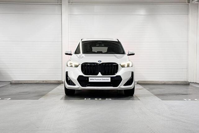 BMW X1 xDrive25e | M-Sport Pro | Travel Pack | Premium Pack | Comfort Pack | Harman/Kardon | Panoramadak | Comfort Access