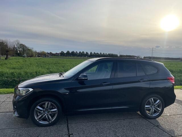 BMW X1 sDrive20i M SPORT, Automaat, Leder, Origineel Nederlandse auto.