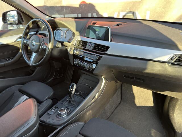 BMW X1 sDrive18i High Executive | Nieuw Binnen! | Cruise | Trekhaak | Stoelverwarming