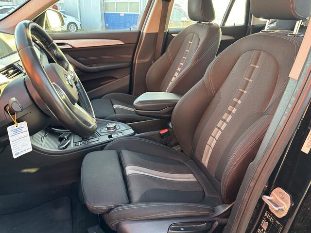 BMW X1 sDrive18i High Executive | Nieuw Binnen! | Cruise | Trekhaak | Stoelverwarming