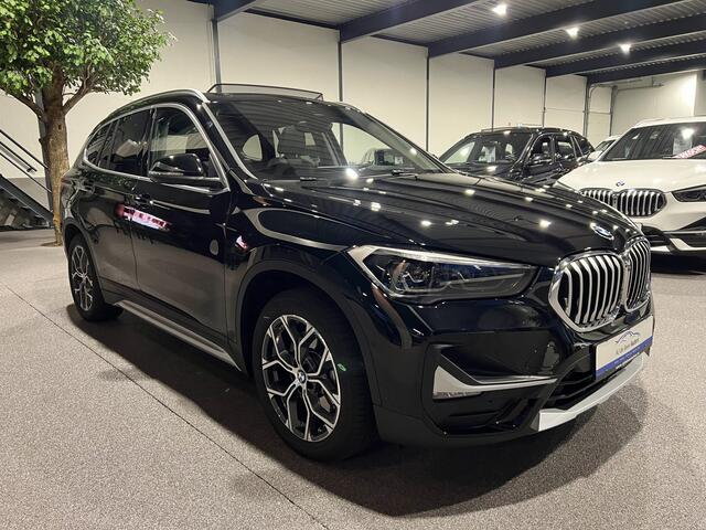 BMW X1 xDrive25e High Executive Panaroma | HUD | LED | Verwarmd stuur | 220 PK