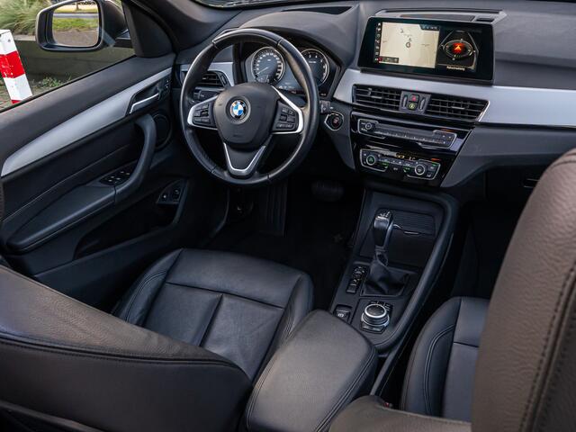 BMW X1 xDrive25e eDrive Edition ORG NL PANO HUD 18 INCH LED HIFI AUDIO 132000KM!!