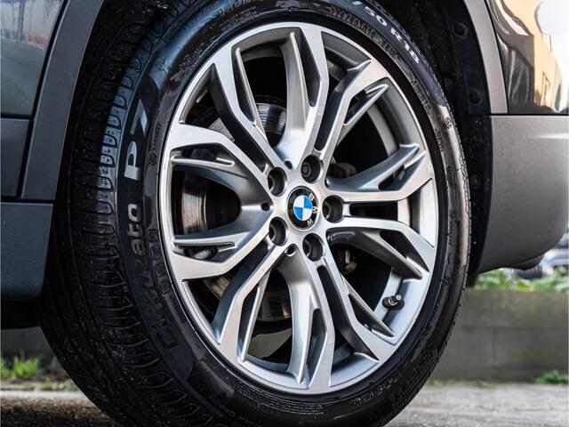 BMW X1 xDrive25e eDrive Edition ORG NL PANO HUD 18 INCH LED HIFI AUDIO 132000KM!!