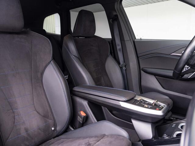 BMW X1 sDrive18i | M Sportpakket | Premium Pack | 19 inch | Comfort Access | Stoelverwarming | Driving Assistant | Trekhaak