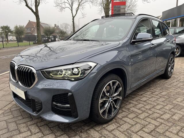 BMW X1 xDrive25e High Exe M-Sport Pano HUD Leder Camera S BMW X1 xDrive25e eDrive Edition
