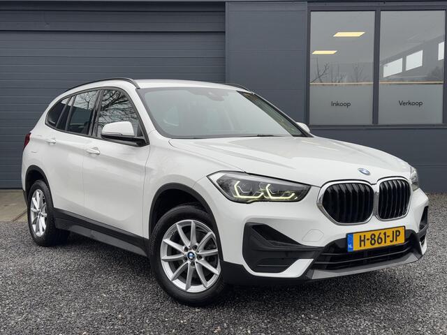 BMW X1 sDrive18i Executive Edition 2e Eigenaar,Navi,Clima,Cruise,PDC,Trekhaak,Weinig KM,Dealer Onderhouden,N.A.P,APK tot 11-2025
