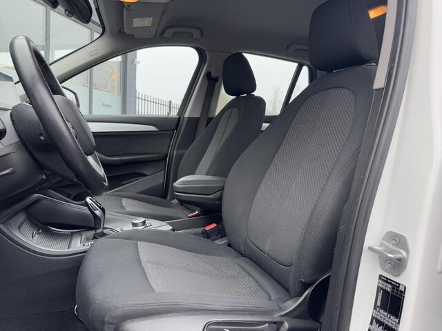 BMW X1 sDrive18i Executive Edition 2e Eigenaar,Navi,Clima,Cruise,PDC,Trekhaak,Weinig KM,Dealer Onderhouden,N.A.P,APK tot 11-2025