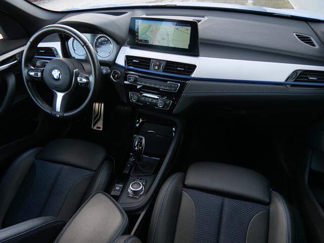 BMW X1 2.0i 192pk sDrive Executive Edition M-Sport Automaat Headup / Camera / M-pakket / Navigatie