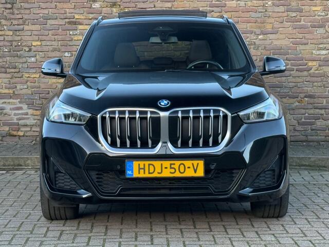 BMW X1 XDrive30e M-Sport Panodak Leer 20 Inch Individual