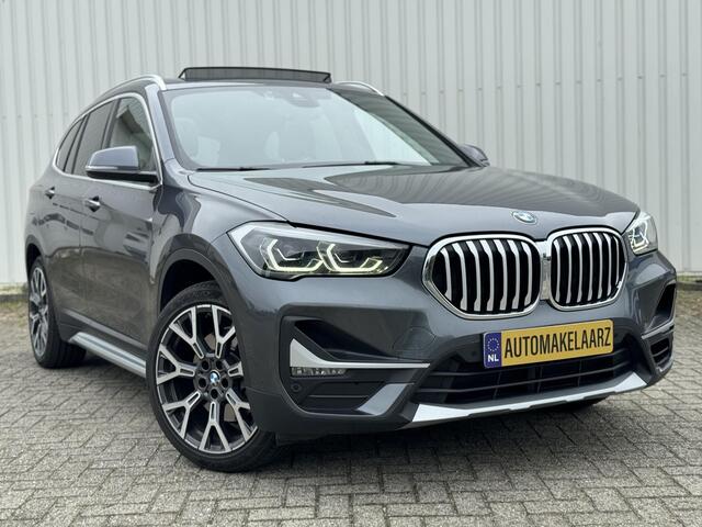 BMW X1 xDrive25e PANO CAM SFEER HUD TREKHAAK