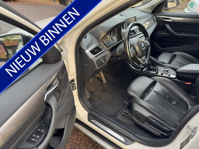BMW X1 sDrive18i Centennial Exec. PANO|LEER|PDC