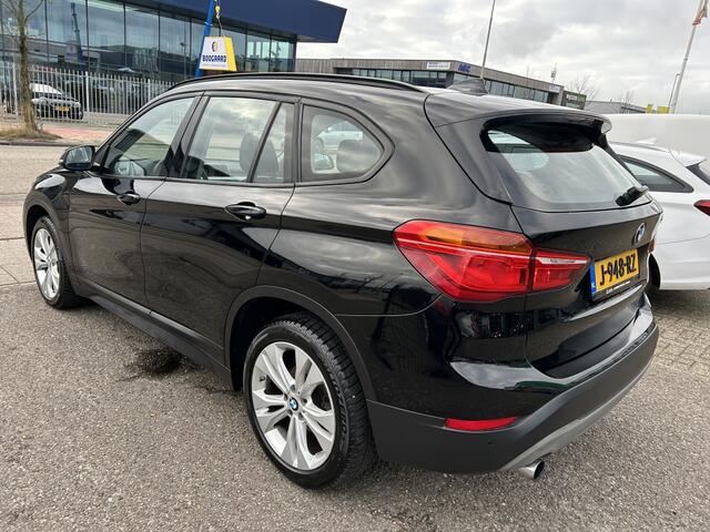 BMW X1 sDrive 18i Business Edition Plus