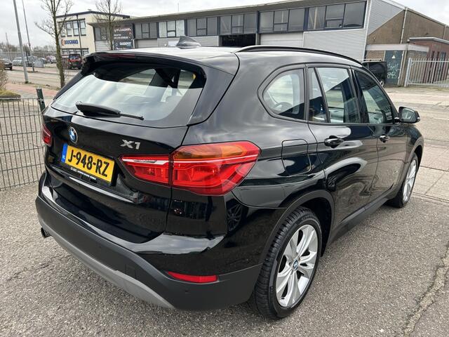 BMW X1 sDrive 18i Business Edition Plus