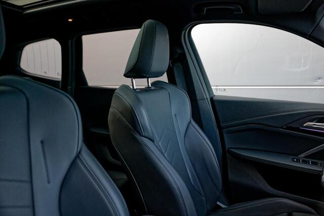 BMW X1 sDrive18i M-Sport, Panoramadak, TH, el. Stoelen, enz