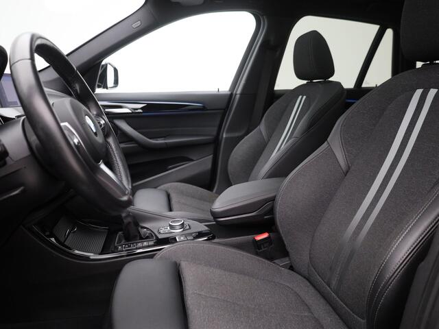 BMW X1 xDrive25e M Sport | PANO | CAMERA | STOELVERWARMING