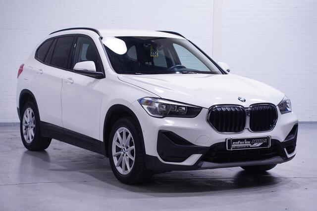 BMW X1 sDrive18i Edition Navi Clima PDC v+a