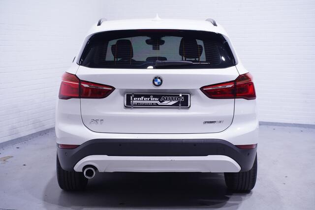 BMW X1 sDrive18i Edition Navi Clima PDC v+a