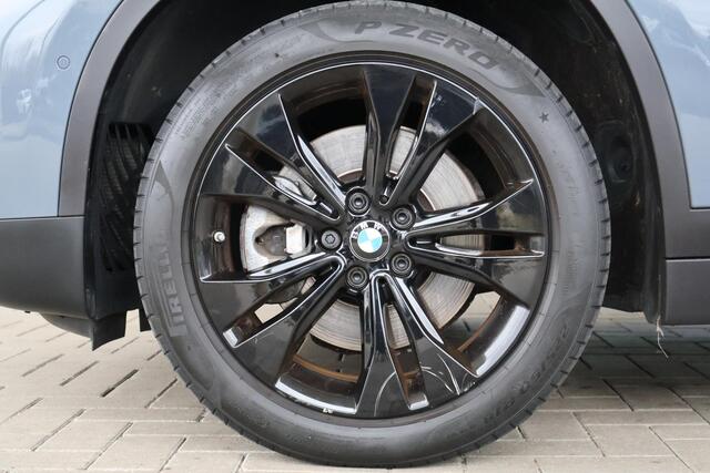 BMW X1 sDrive20i | High Executive | Parking Pack | X line