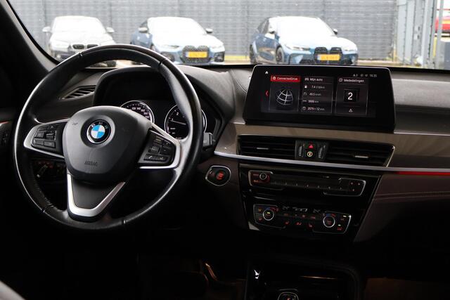 BMW X1 sDrive20i | High Executive | Parking Pack | X line