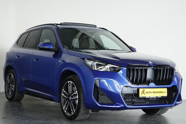 BMW X1 xDrive30e M-Sport / Pano / Leder / HUD / LED / CarPlay