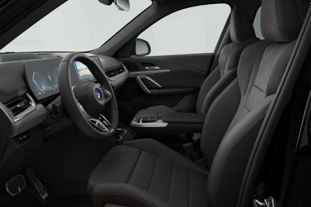 BMW X1 xDrive30e Innovation Pack M Sportpakket Pro Aut. - Verwacht: Maart 2025