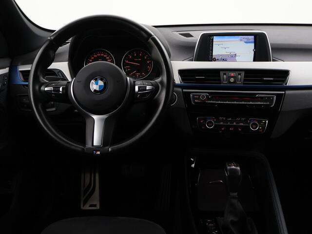 BMW X1 XDRIVE20i 192 PK AUT8 M-SPORT | LED | SPORTSTOELEN | STOELVERWARMING | 18 INCH LMV