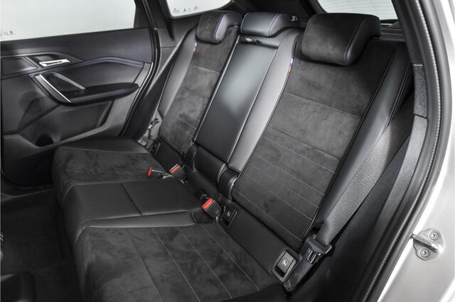 BMW X1 xDrive25e M-Sport - Automaat | Dig. Cockpit | Adapt. Cruise | PDC | Camera | NAV + App. Connect | ECC | Elek. Klep | LM 18" | 4425