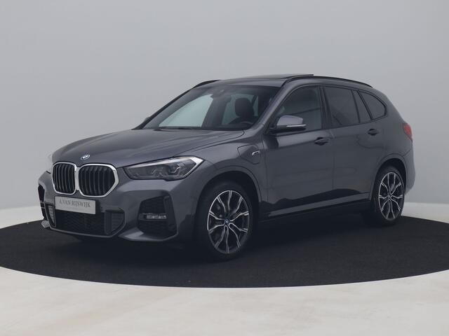 BMW X1 xDrive25e M-Sport | PANO | CAMERA | KEYLESS | STOELVERW.