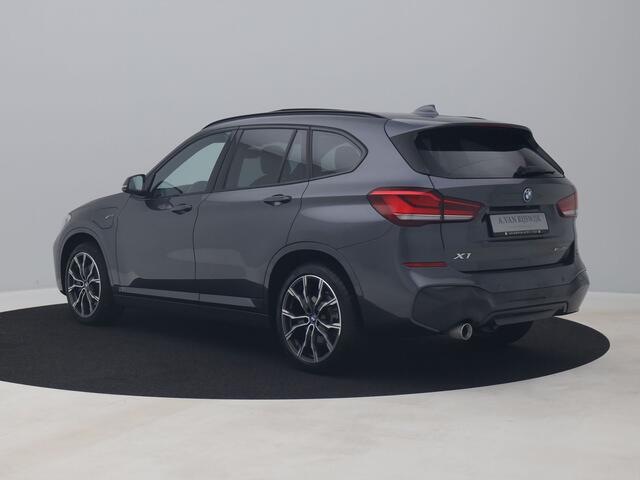 BMW X1 xDrive25e M-Sport | PANO | CAMERA | KEYLESS | STOELVERW.