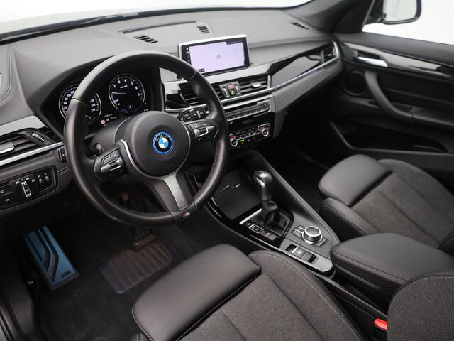 BMW X1 xDrive25e M-Sport | PANO | CAMERA | KEYLESS | STOELVERW.