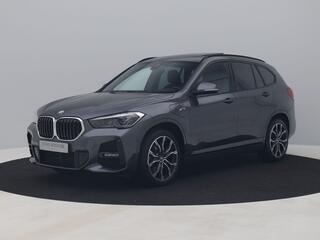 bmw-x1-xdrive25e-m-sport--pano--c